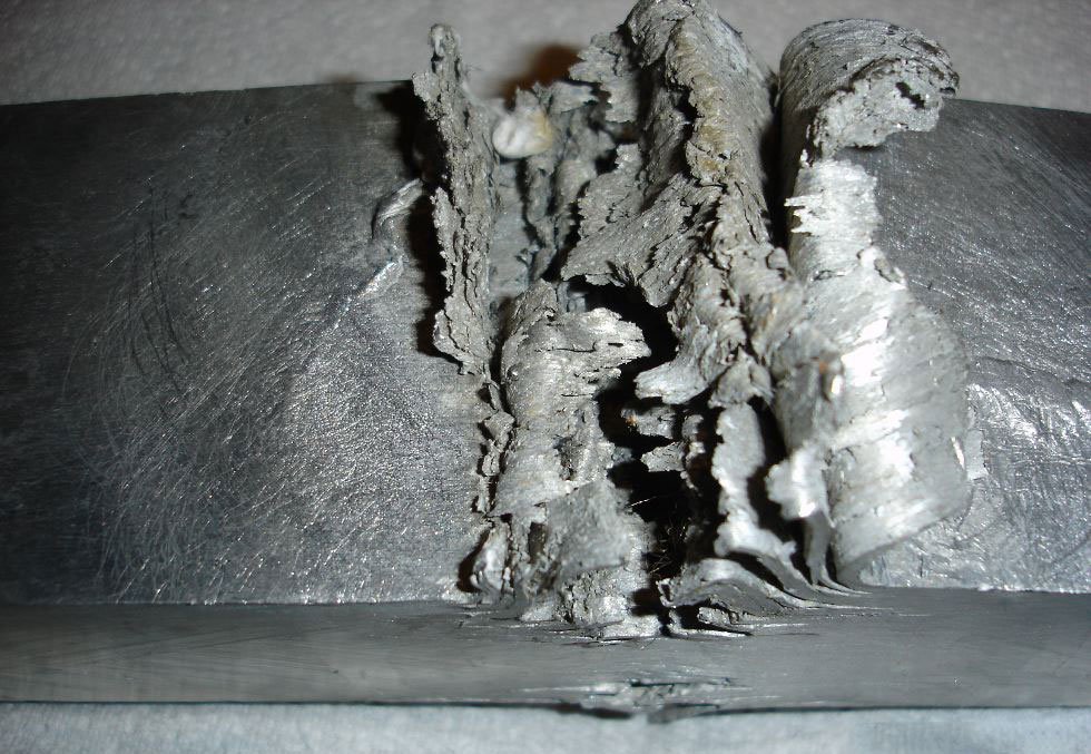 Fusion de l'acier par l'effet Hutchison.